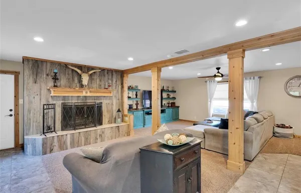 $3,250 | 800 Farm To Market 1187, Aledo, TX 76008