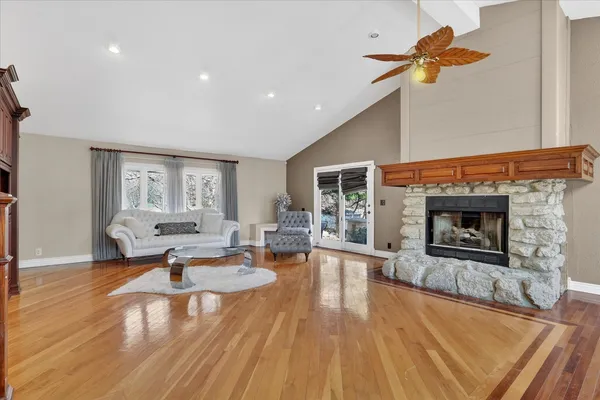 $475,000 | 5992 Palisades Parkway, Rockford, IL 61109