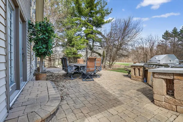 $475,000 | 5992 Palisades Parkway, Rockford, IL 61109