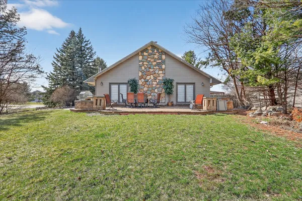 $475,000 | 5992 Palisades Parkway, Rockford, IL 61109
