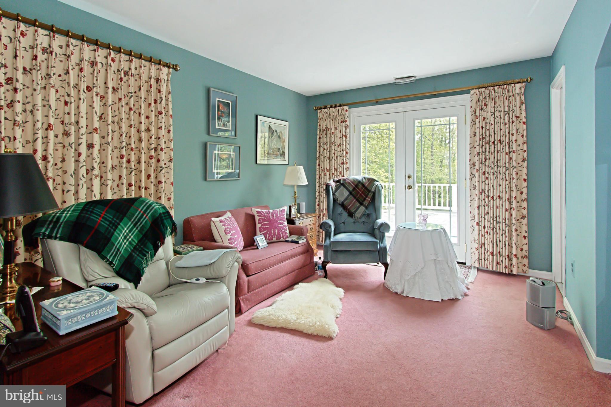 8111 West Point Drive Springfield, VA 22153 - Photo 22 of 28 Bedroom