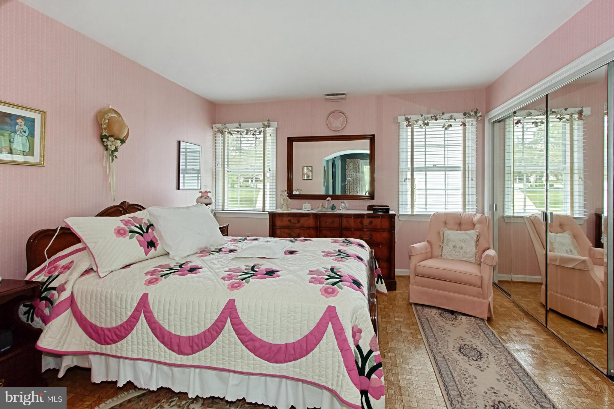 8111 West Point Drive Springfield, VA 22153 - Photo 23 of 28 Bedroom