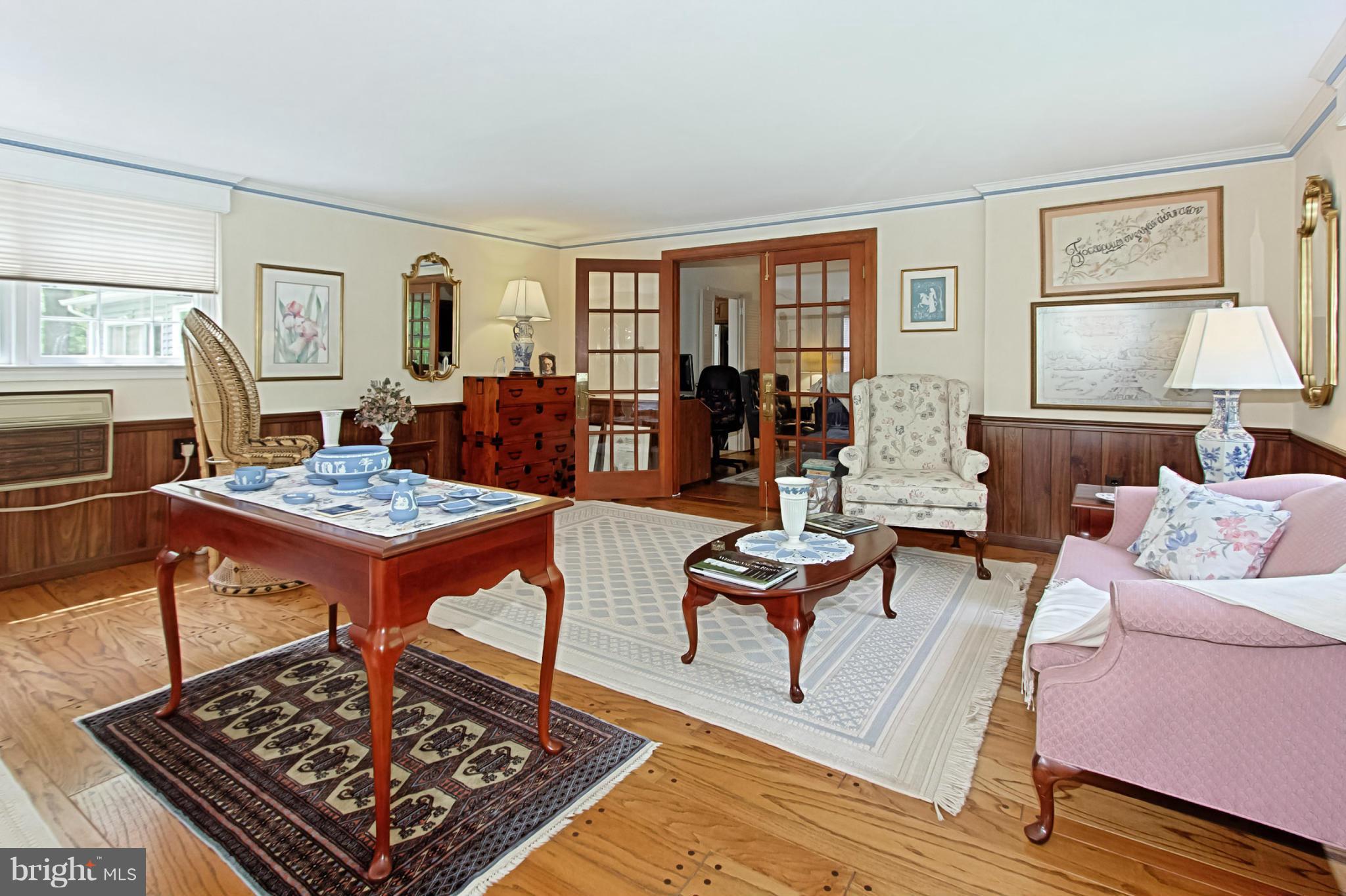 8111 West Point Drive Springfield, VA 22153 - Photo 10 of 28 Interior (General)