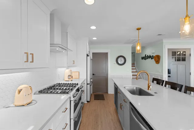 $2,150,000 | 725 South Waccamaw Drive, Murrells Inlet, SC 29576