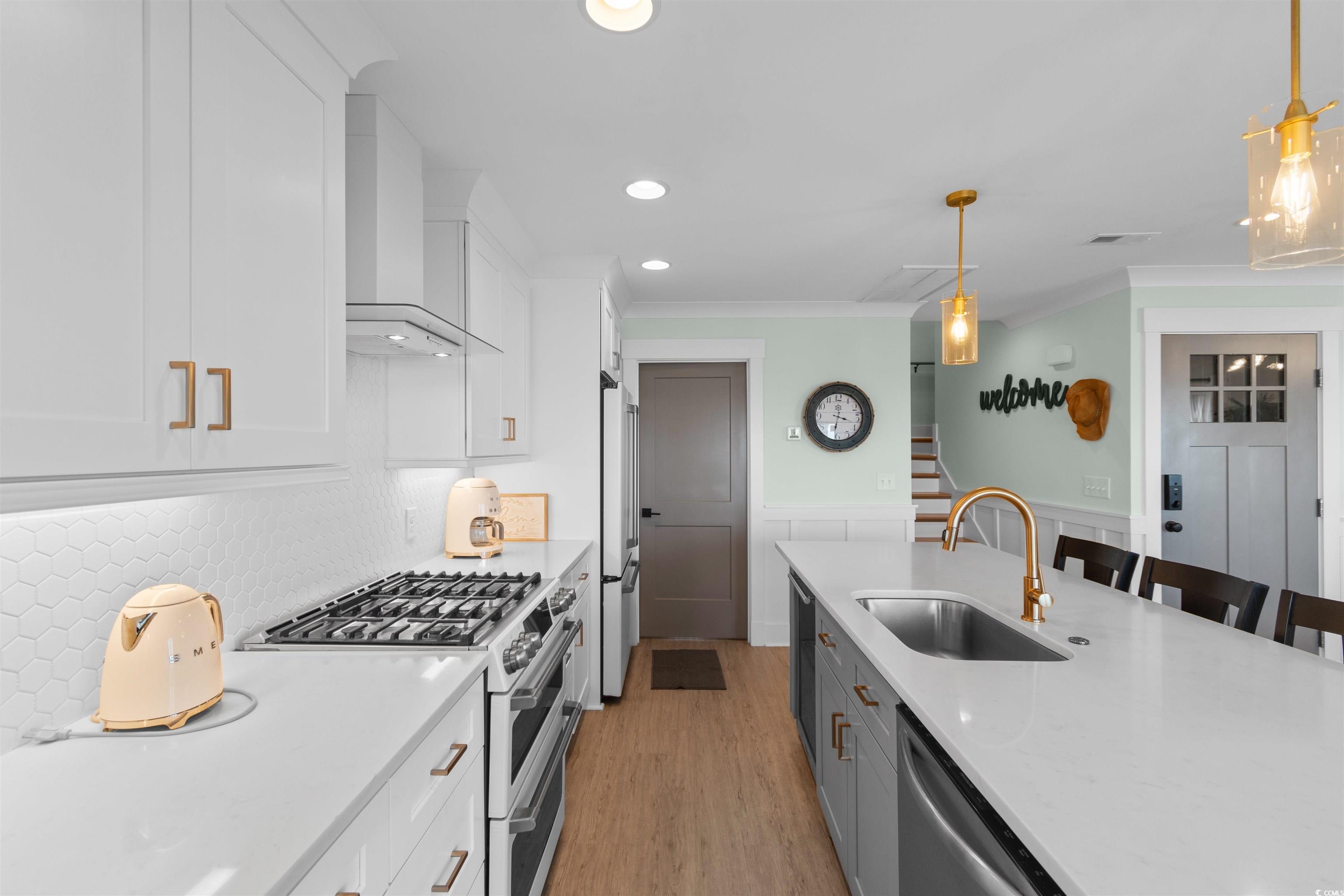 725 South Waccamaw Drive Murrells Inlet, SC 29576 - Photo 16 of 40