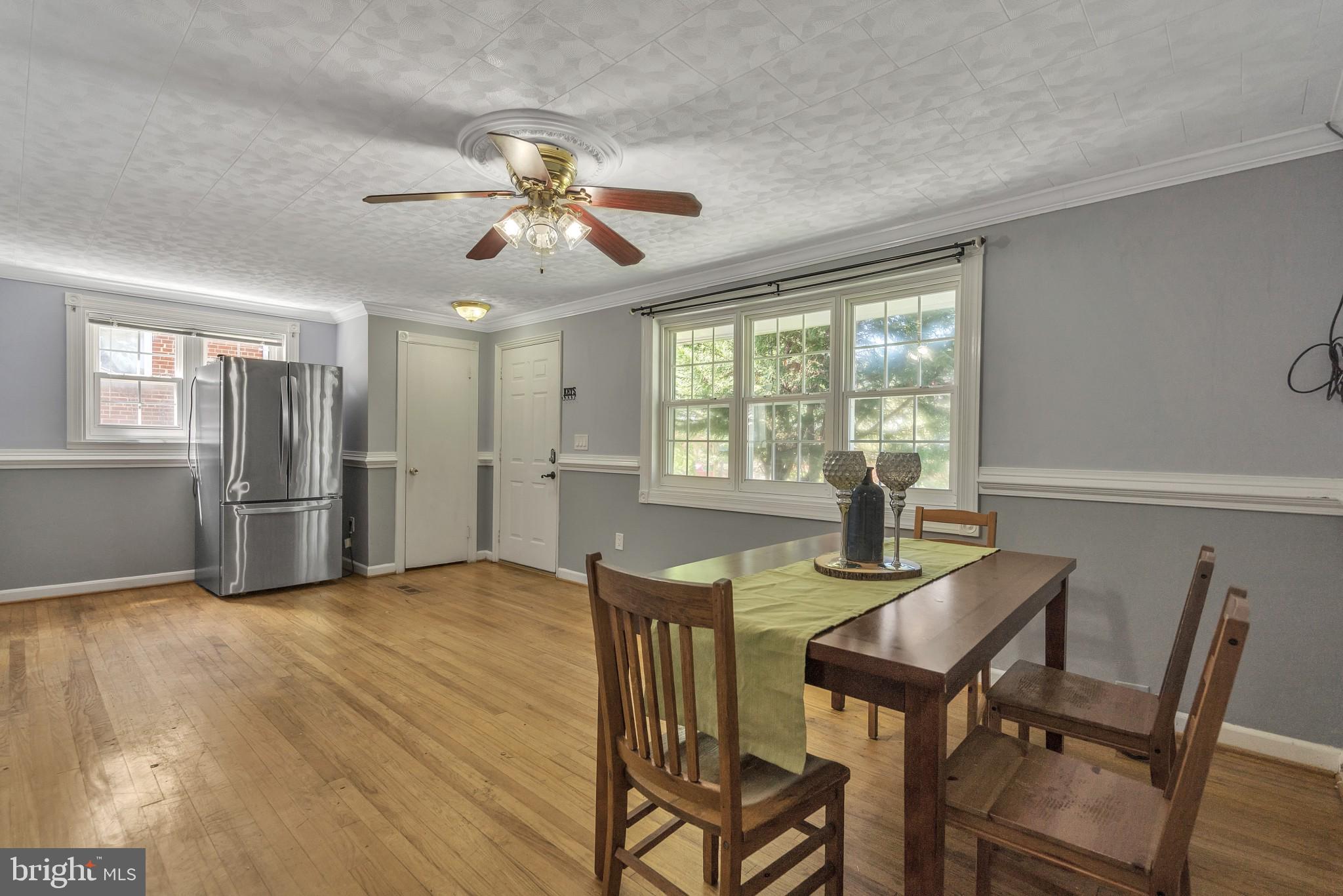 11909 Judson Road Silver Spring, MD 20902 - Photo 3 of 40