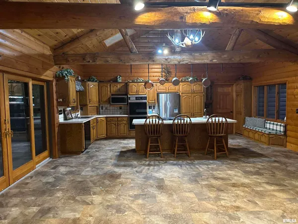 $782,500 | 5446 North 1700th Street, Dieterich, IL 62424