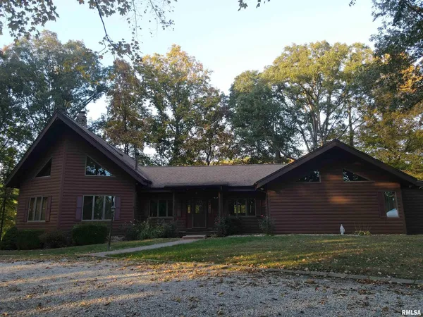 $782,500 | 5446 North 1700th Street, Dieterich, IL 62424