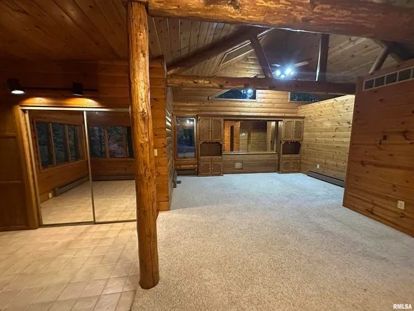 $782,500 | 5446 North 1700th Street, Dieterich, IL 62424