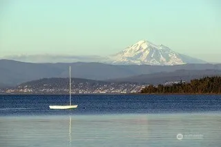 $950,000 | 1865 Seacrest Drive, Lummi Island, WA 98262