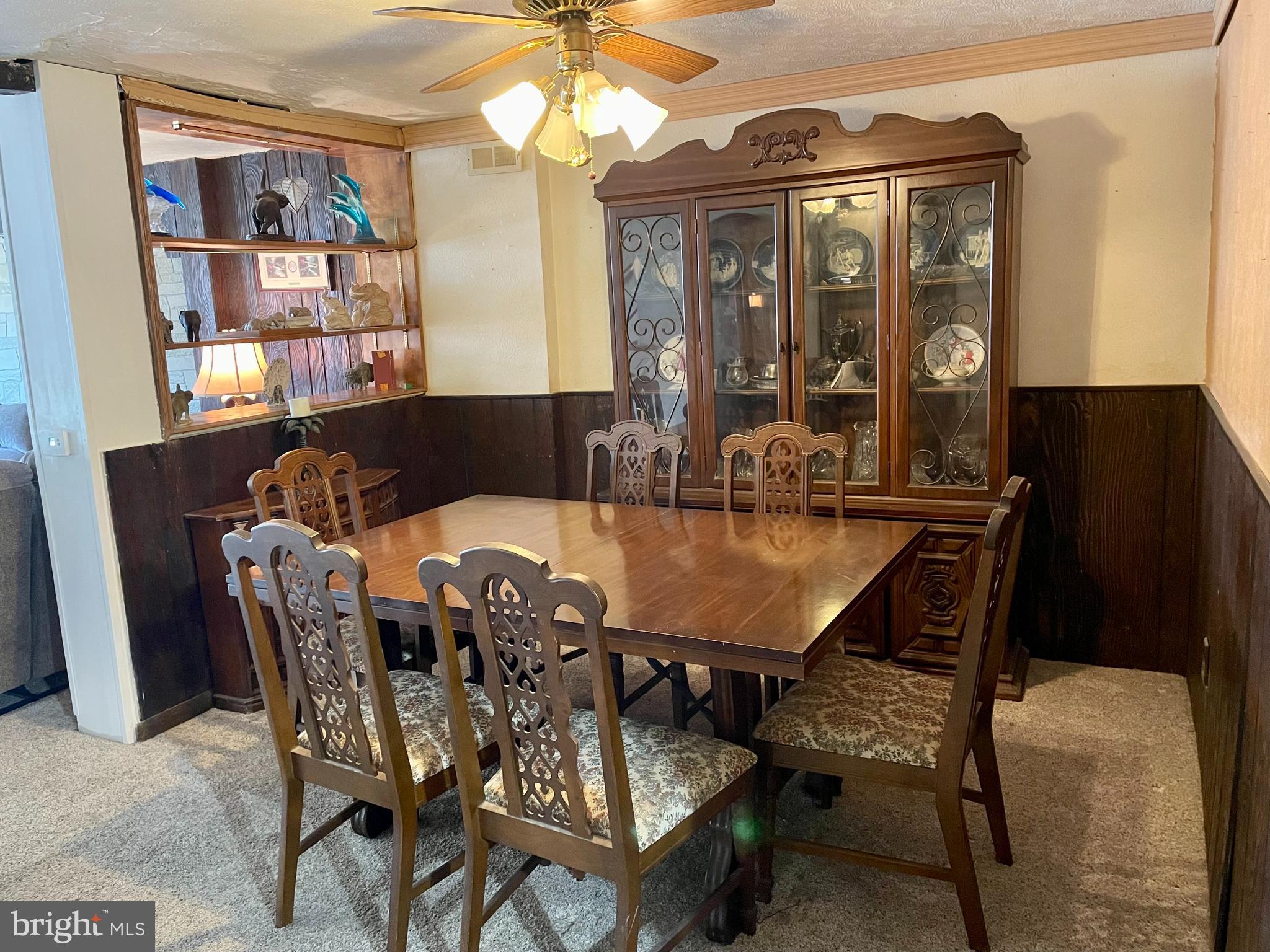 9117 Ryerson Road Philadelphia, PA 19114 - Photo 5 of 18 Dining Room