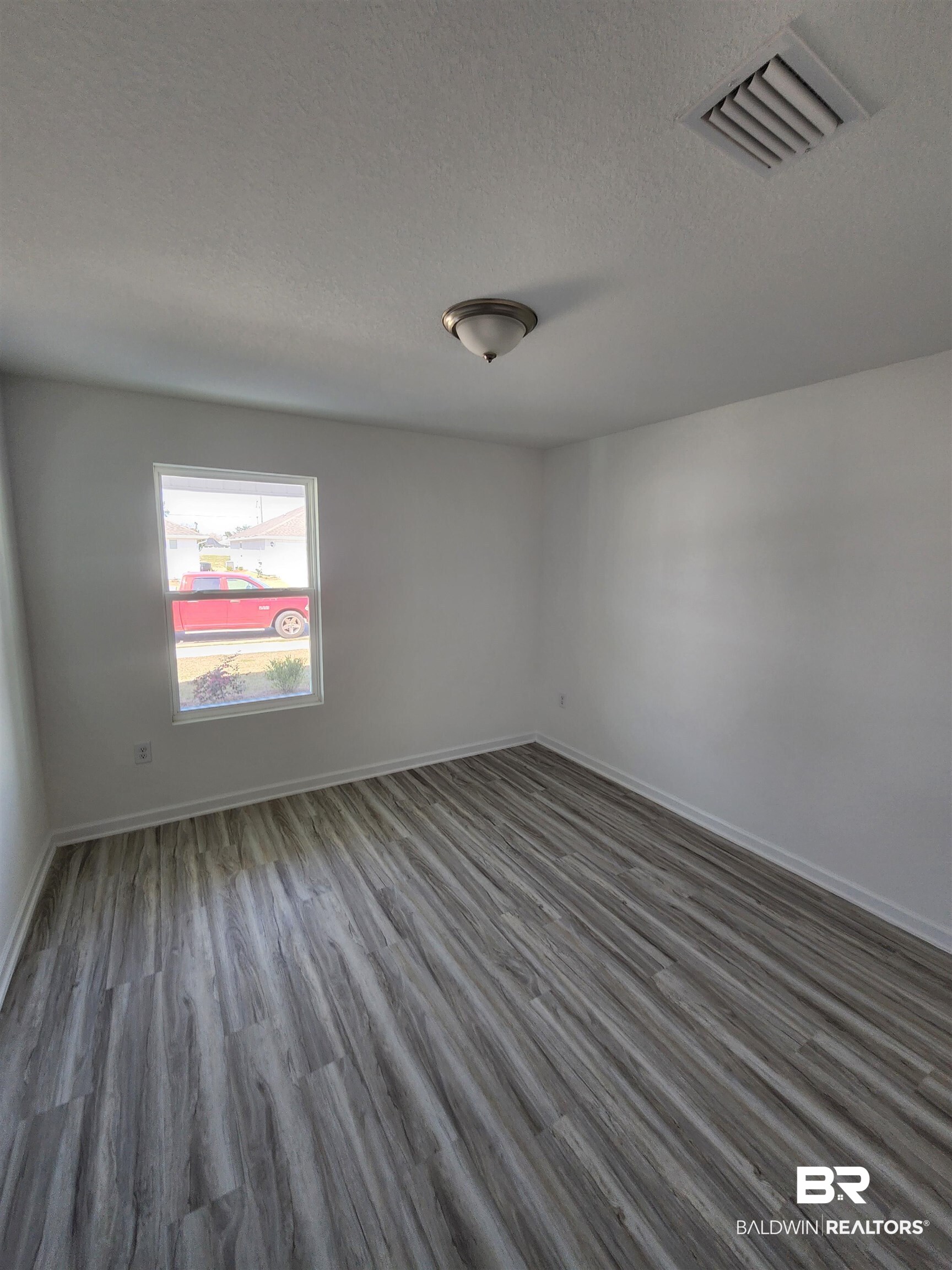 22268 Aleutian Avenue Foley, AL 36535 - Photo 11 of 23 Gallery Image 11