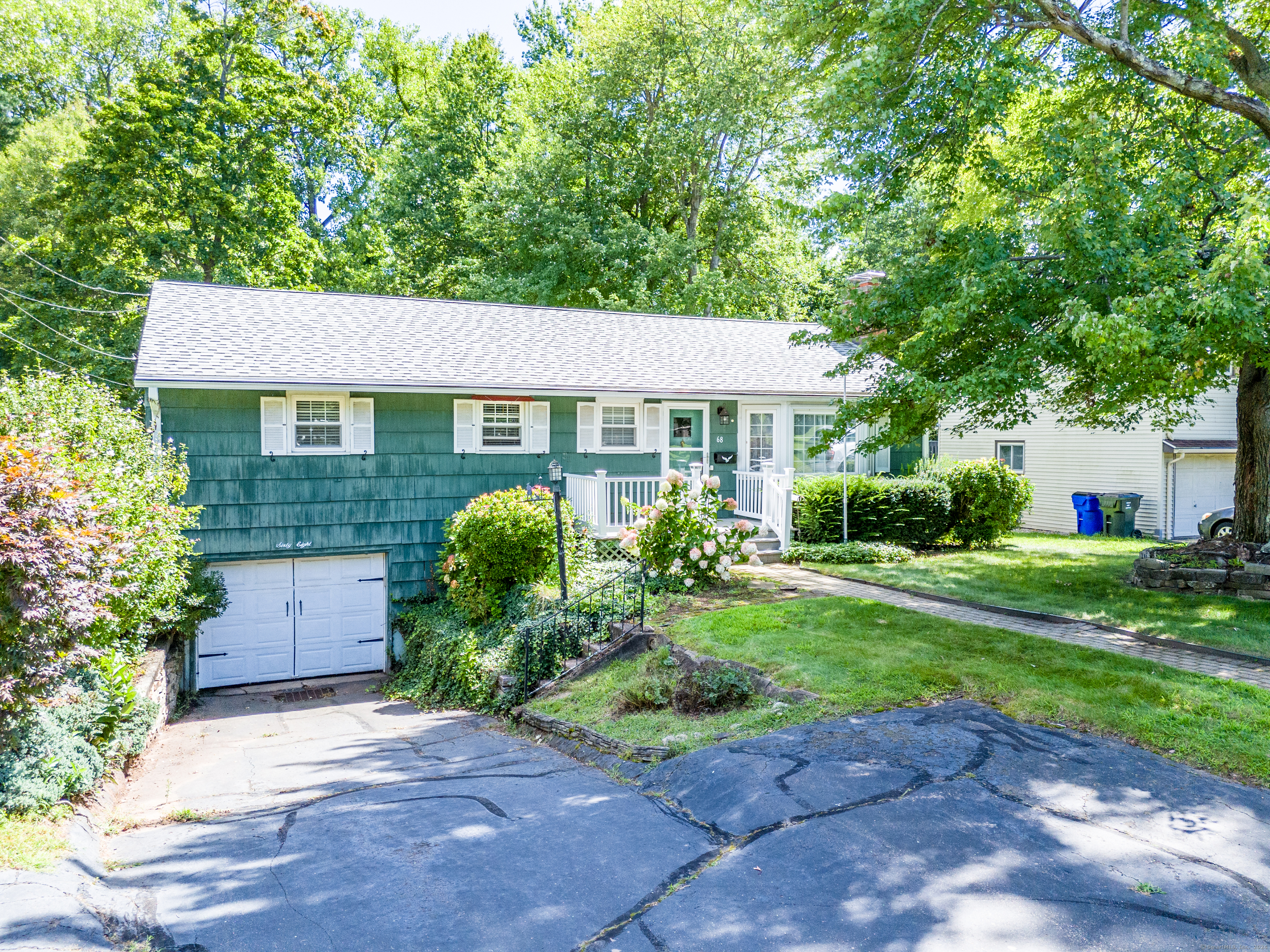 68 Wolcott Road West Hartford, CT 06110 - Photo 1 of 1 Gallery Image 1