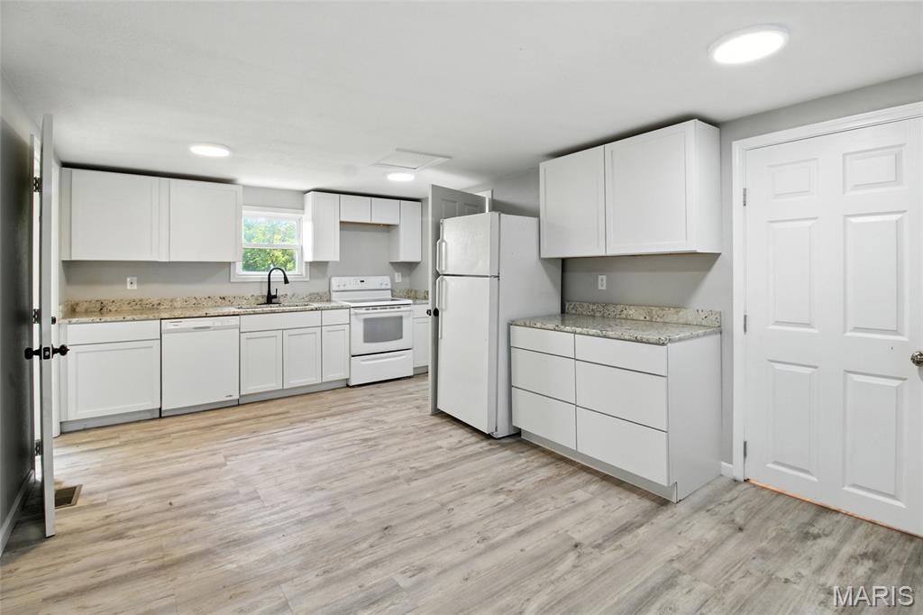 212 Middle Street Bonne Terre, MO 63628 - Photo 6 of 16