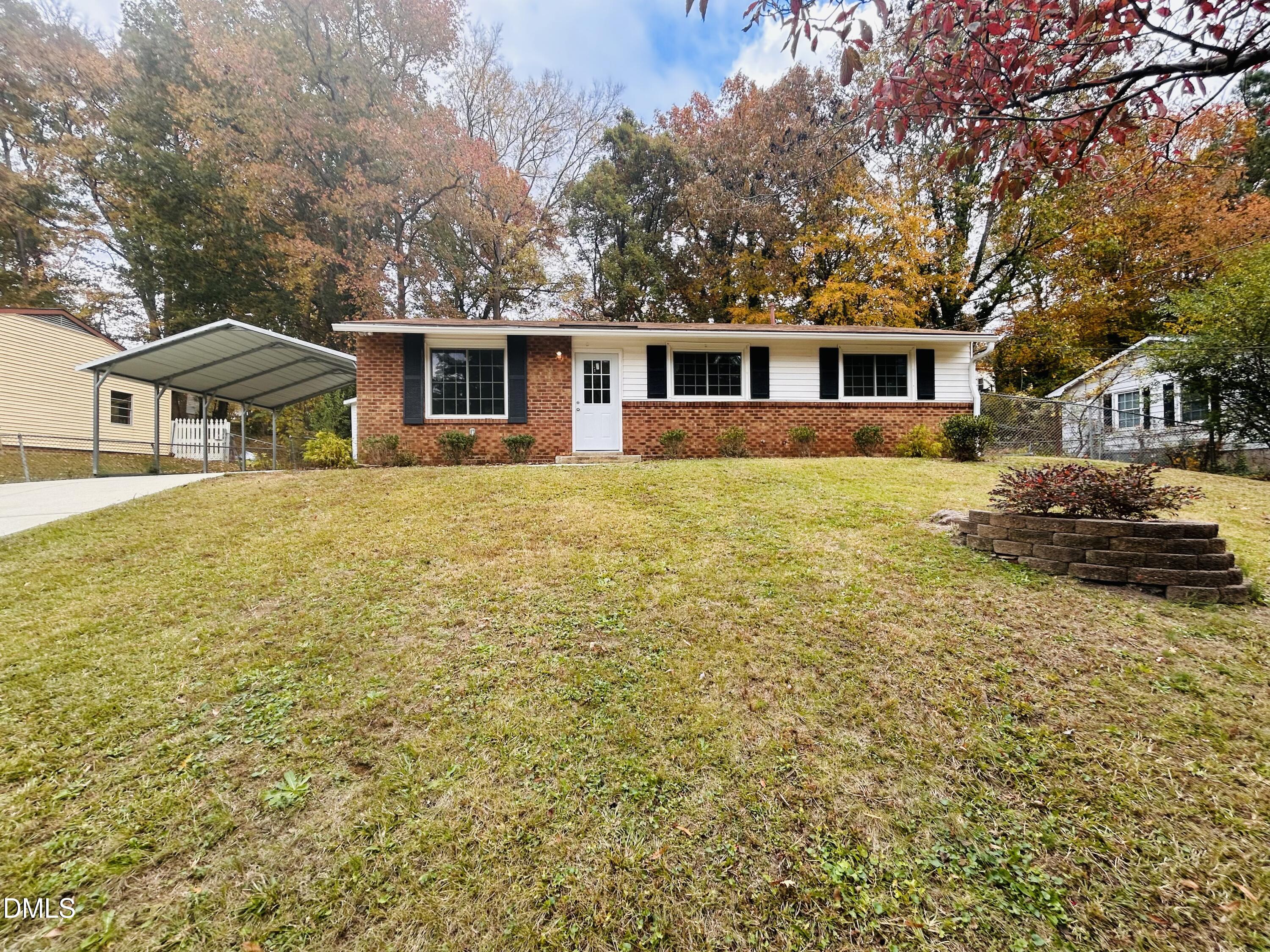 2001 Crawford Road Raleigh, NC 27610 - Photo 5 of 21 04