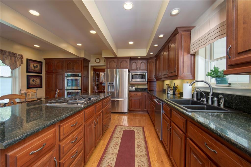 525 Great Belt Road Butler, PA 16002 - Photo 8 of 25