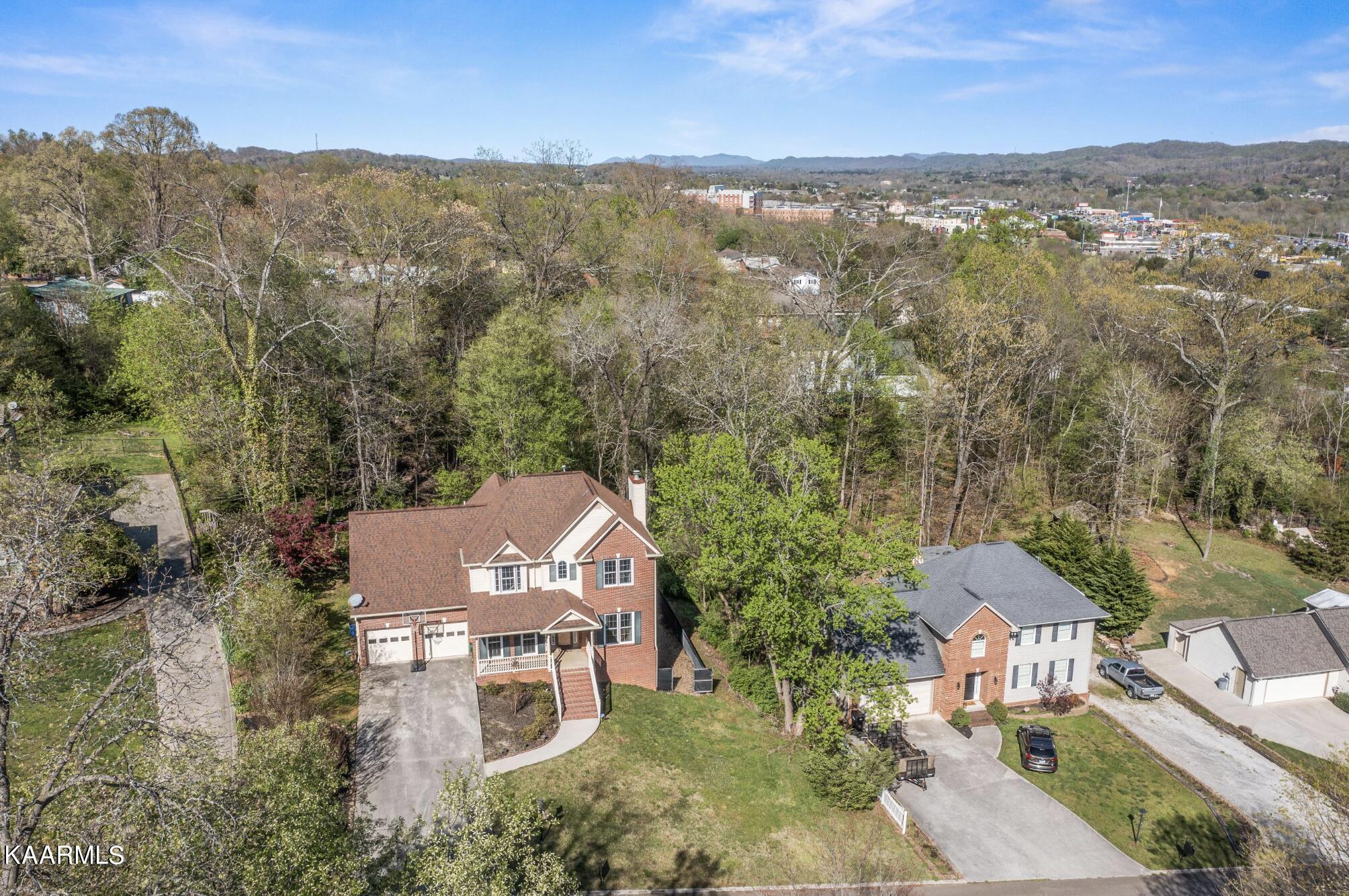 7724 Sevilla Road Powell, TN 37849 - Photo 36 of 39 Screen Shot 2022-04-15 at 9.07.55 AM