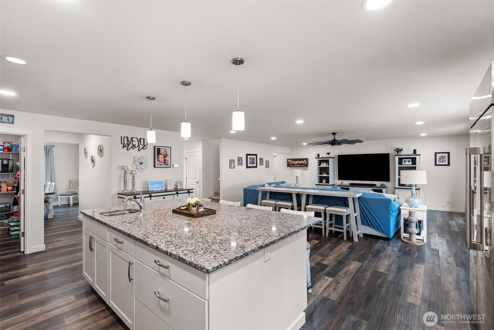 9611 West Belfair Valley Road Bremerton, WA 98312 - Photo 13 of 40