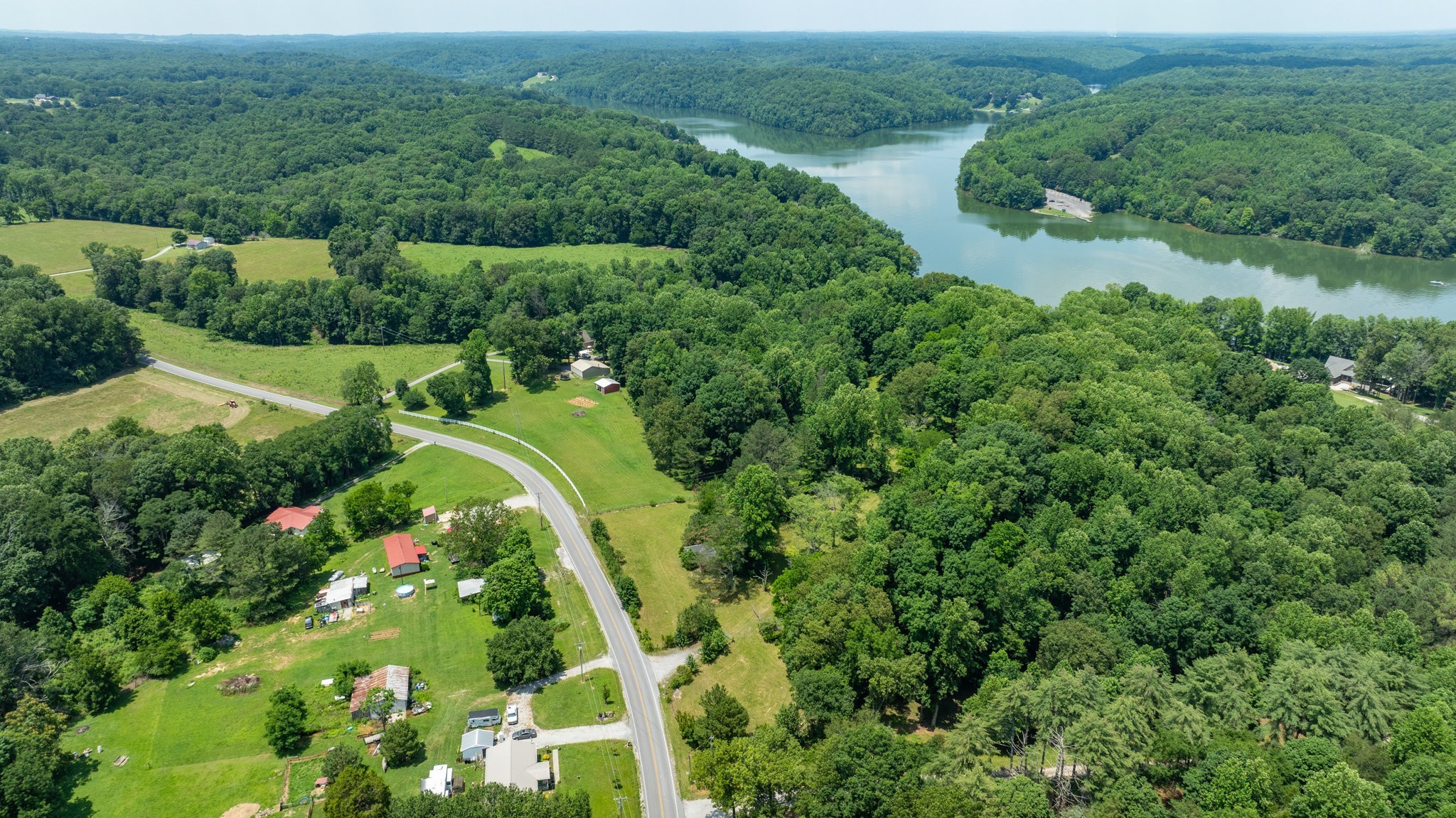 7542 Chestnut Ridge Road Winchester, TN 37398 - Photo 18 of 40 an aerial view of residential house with outdoor space and trees all around