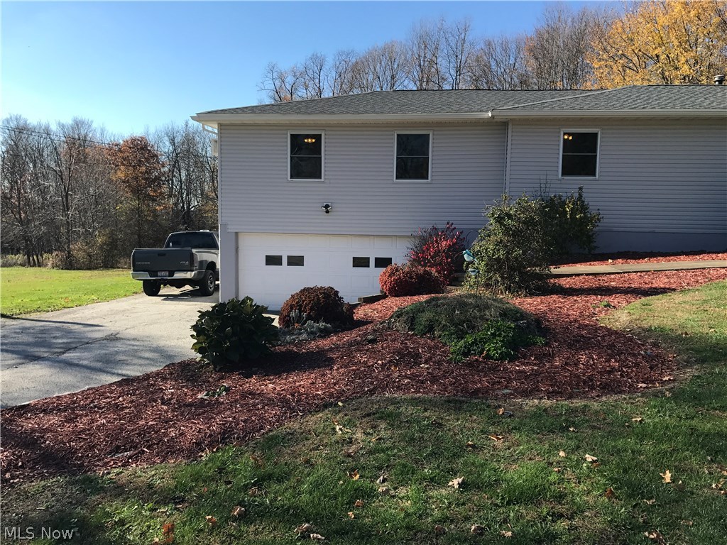 4385 Hattrick Road Rootstown, OH 44272 - Photo 4 of 29 Gallery Image 4