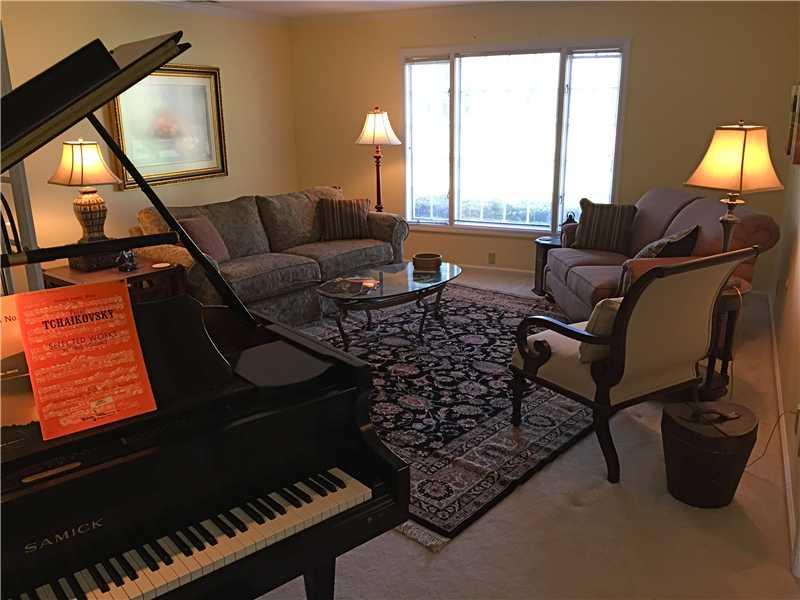 5231 Channing Road Indianapolis, IN 46226 - Photo 3 of 24 Gallery Image 3