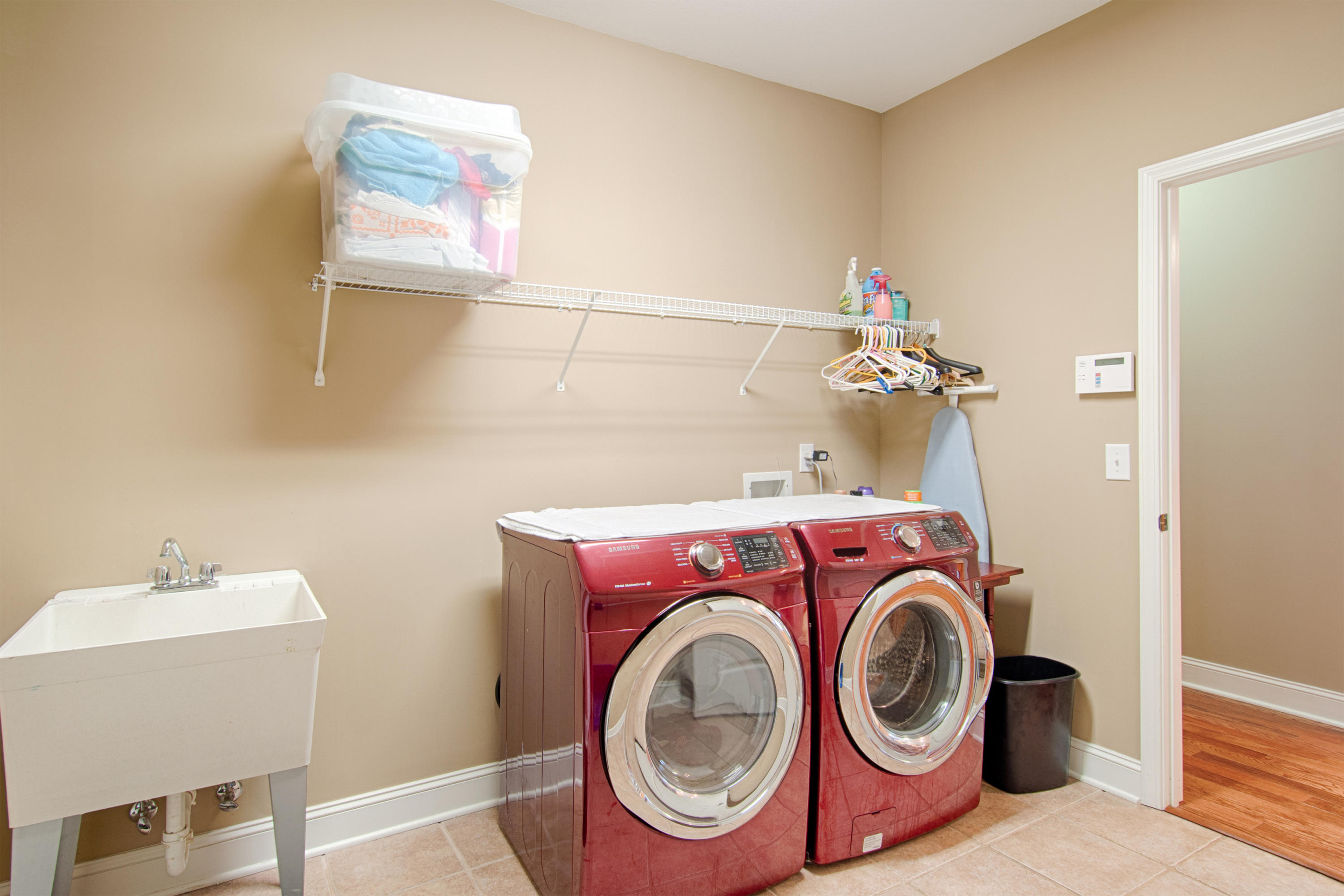 8300 Cliff Ridge Court Corryton, TN 37721 - Photo 17 of 23 Mud Room
