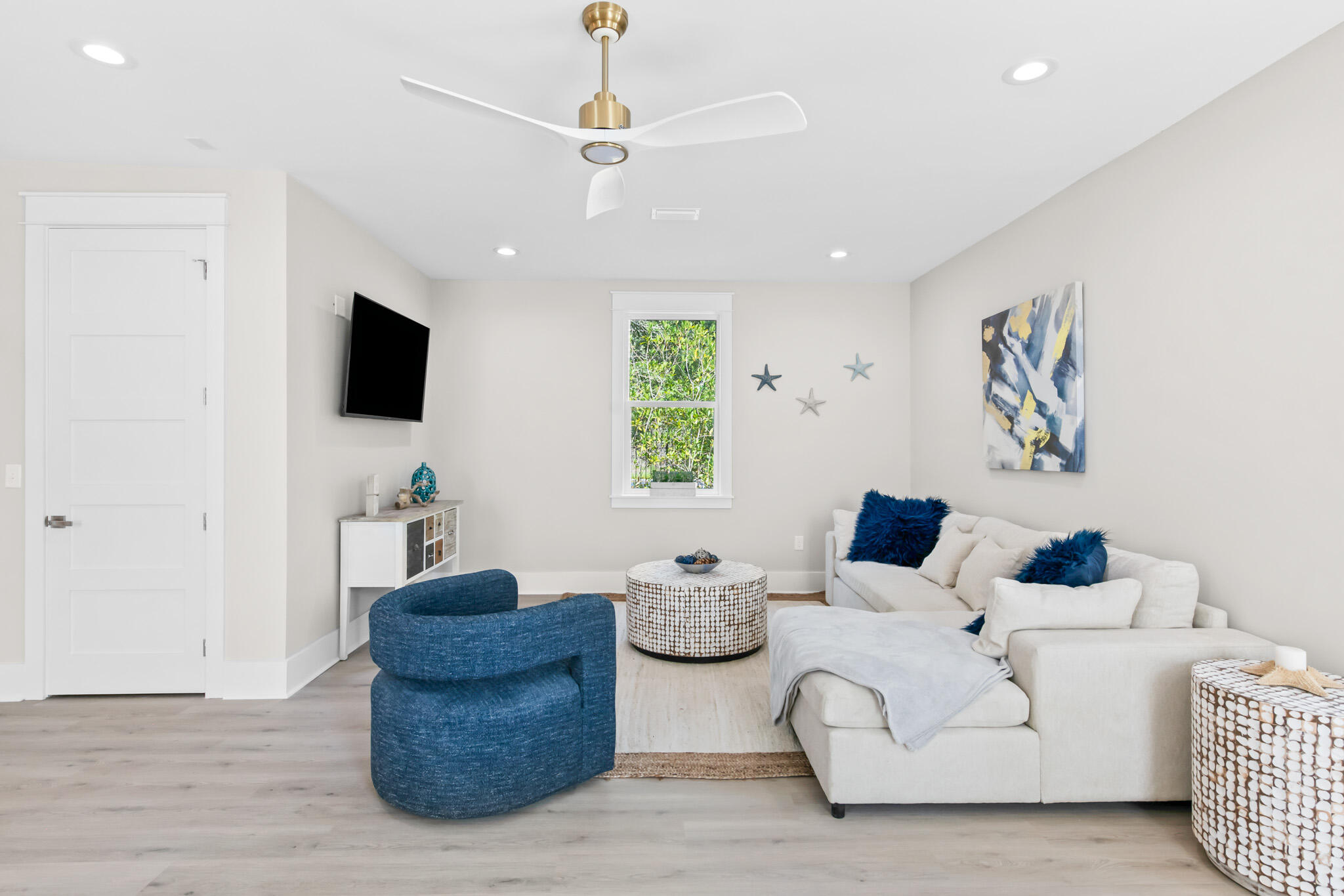 38 Rearden Way Santa Rosa Beach, FL 32459 - Photo 10 of 38 a living room with furniture and a flat screen tv