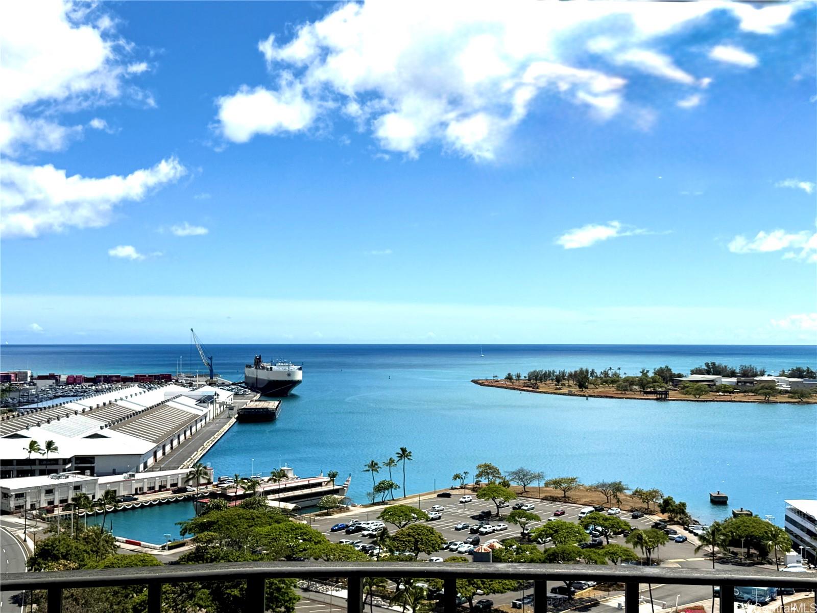 700 Richards Street, Unit 1709 Honolulu, HI 96813 - Photo 6 of 25 an aerial view of a city