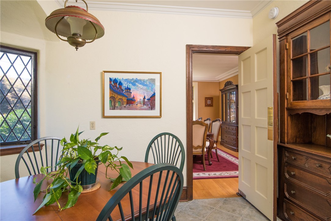 22 Wells Street Westerly, RI 02891 - Photo 14 of 40 Breakfast Room