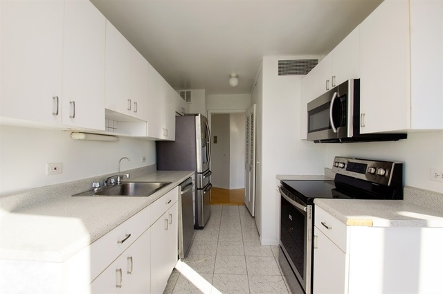 5415 North Sheridan Road, Unit 2201 Chicago, IL 60640 - Photo 11 of 26