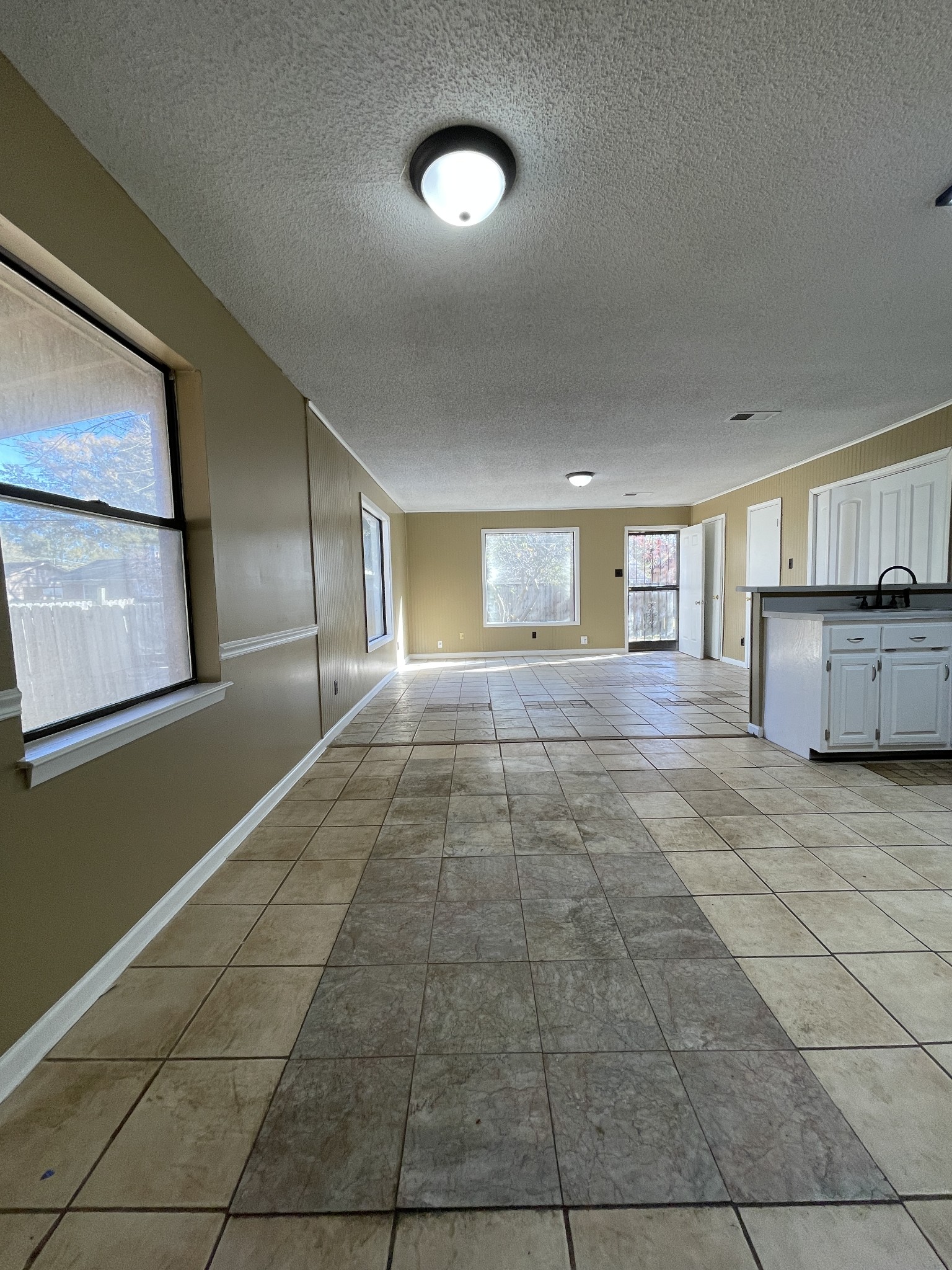 1852 Capri Road Memphis, TN 38117 - Photo 15 of 51