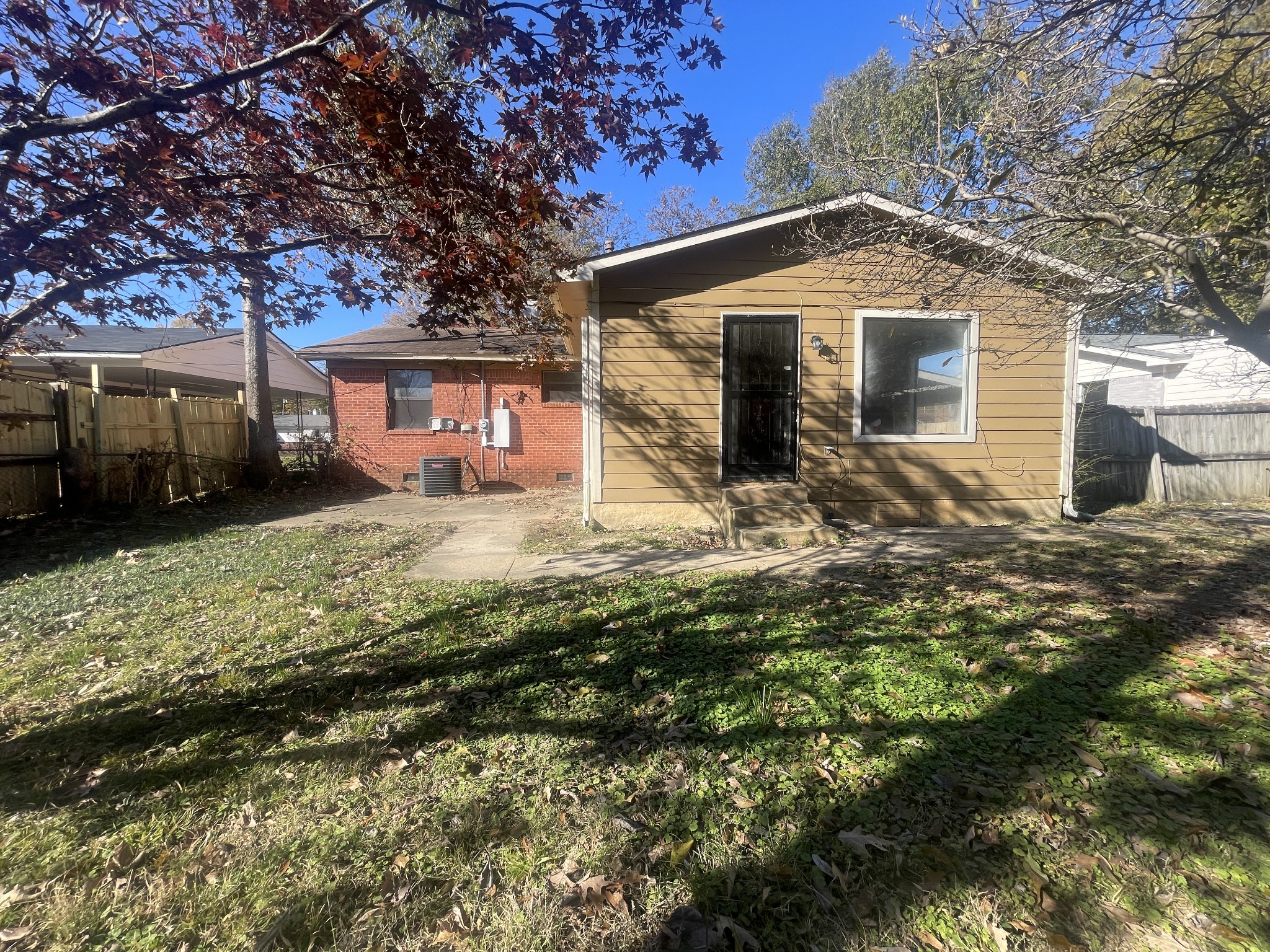 1852 Capri Road Memphis, TN 38117 - Photo 47 of 51