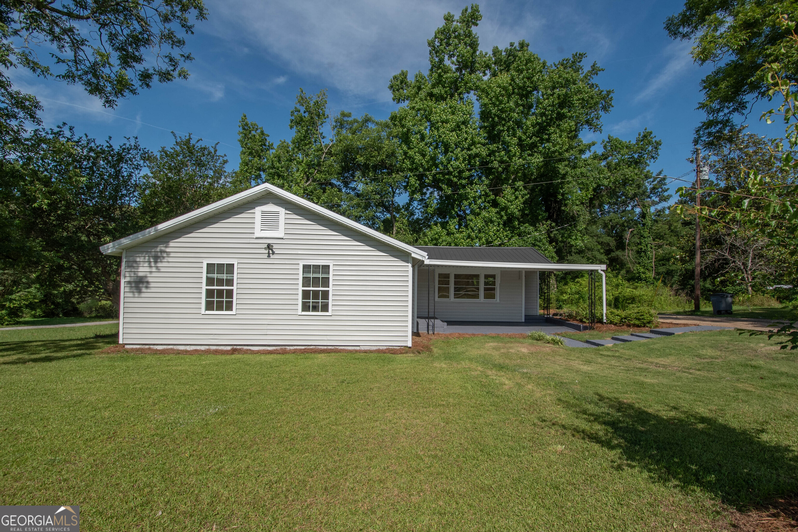432 Cooley Road LaGrange, GA 30241 - Photo 2 of 33