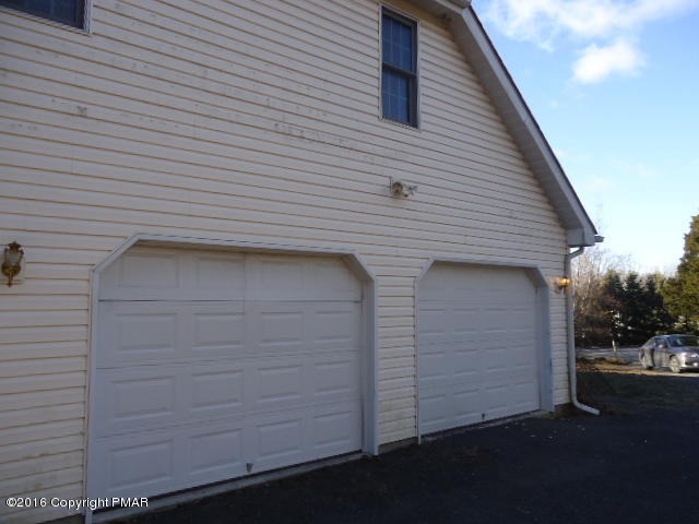25 Pleasant Ridge Road East Stroudsburg, PA 18302 - Photo 7 of 14 DSC03363