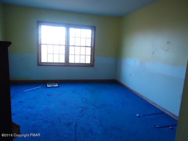 25 Pleasant Ridge Road East Stroudsburg, PA 18302 - Photo 10 of 14 DSC03357