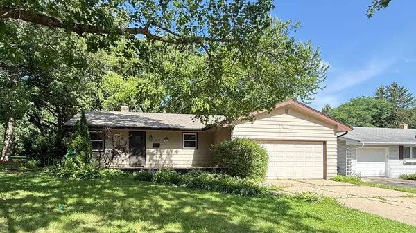 $210,000 | 421 Warren Avenue, Rockford, IL 61107
