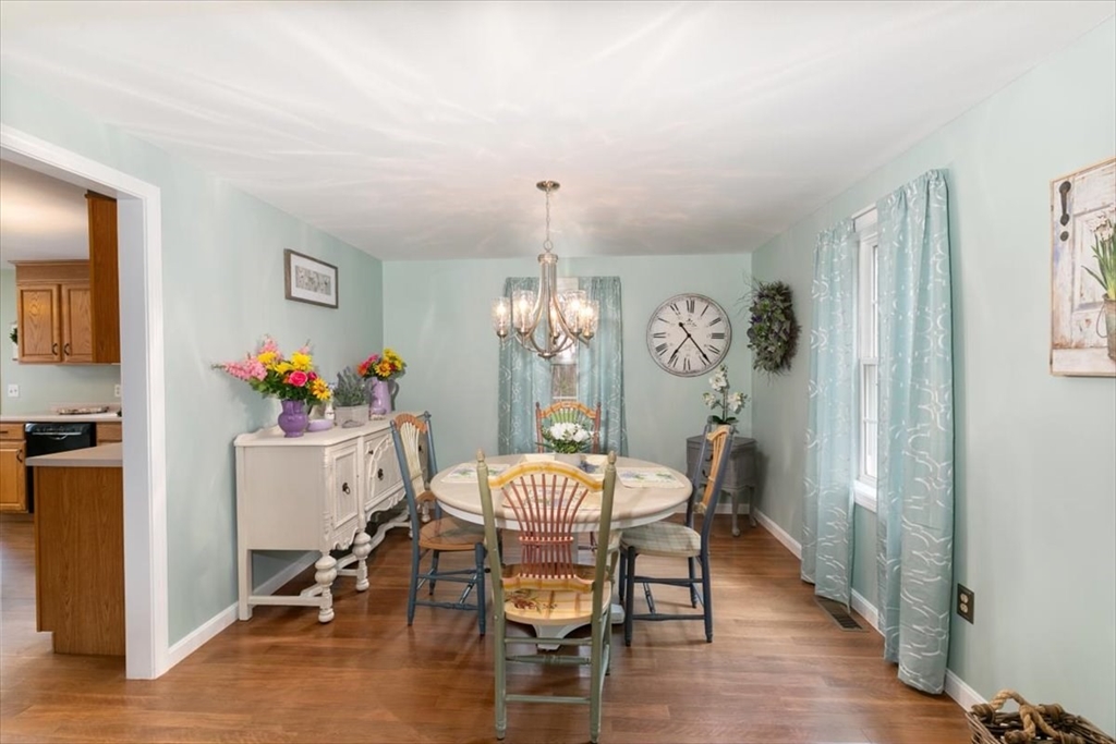 37 Chestnut Road Tyngsboro, MA 01879 - Photo 13 of 36 Gallery Image 13
