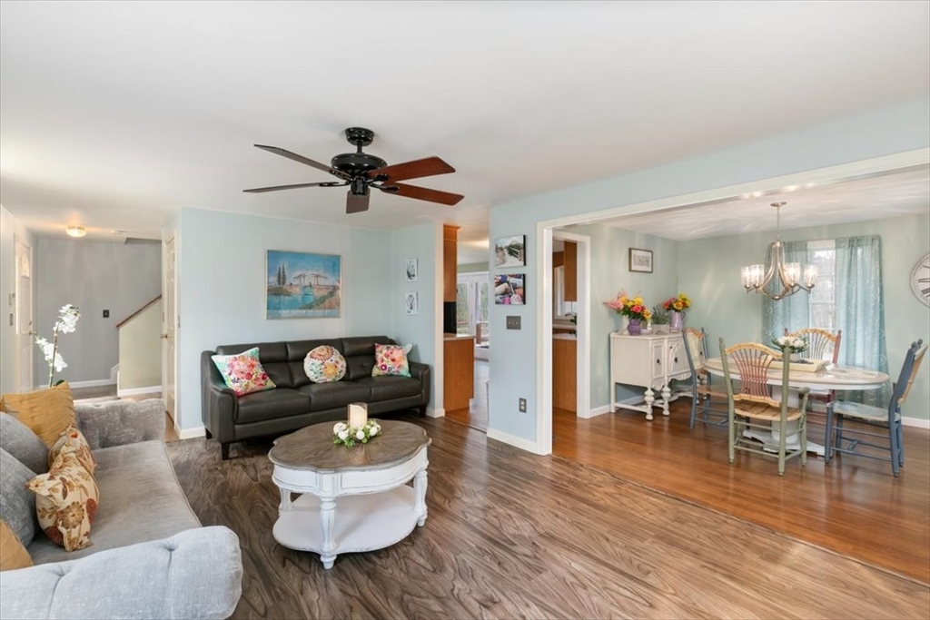 37 Chestnut Road Tyngsboro, MA 01879 - Photo 15 of 36 Gallery Image 15