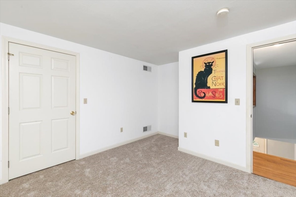 37 Chestnut Road Tyngsboro, MA 01879 - Photo 21 of 36 Gallery Image 21