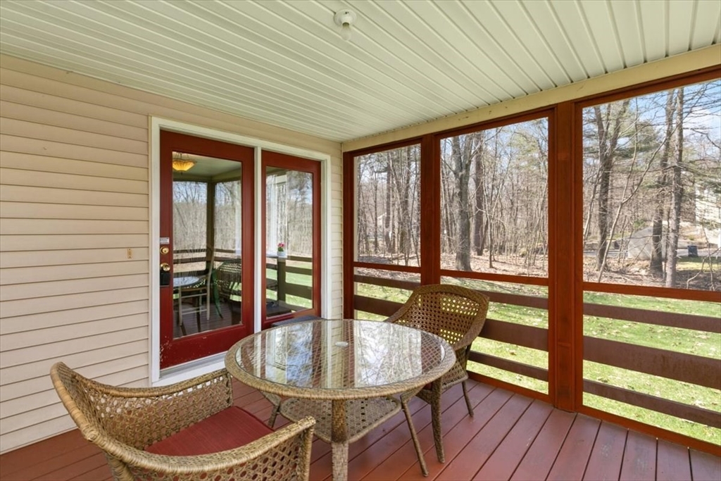 37 Chestnut Road Tyngsboro, MA 01879 - Photo 28 of 36 Gallery Image 28