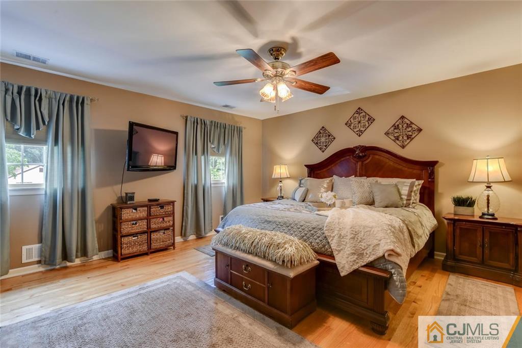 3 Academic Road East Brunswick, NJ 08816 - Photo 15 of 25 Gallery Image 15