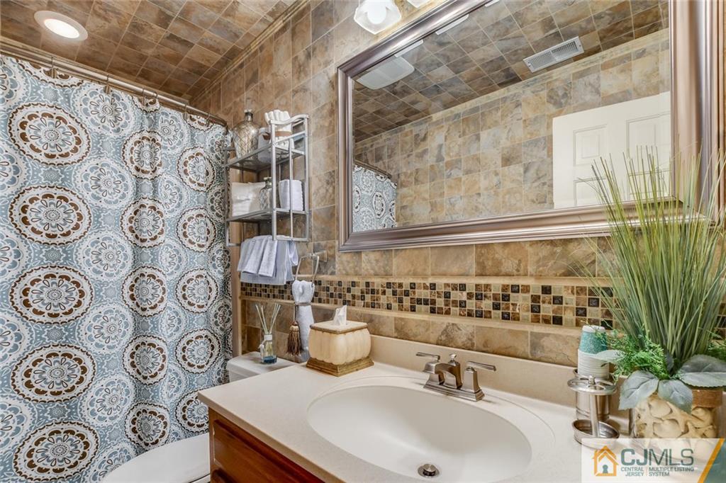 3 Academic Road East Brunswick, NJ 08816 - Photo 21 of 25 Gallery Image 21
