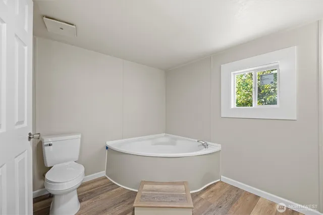 $99,900 | 681 Lonetree Lane, Richland, WA 99352