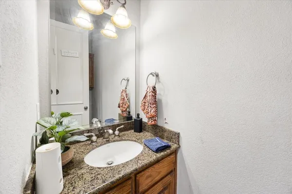 $660,000 | 5315 Sun Meadow Drive, Grapevine, TX 76051