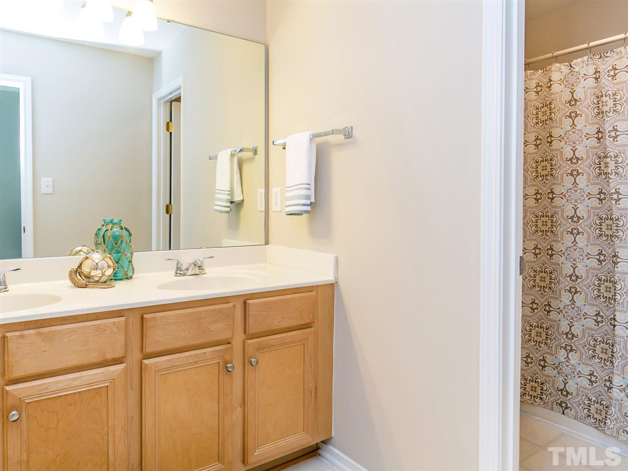 5720 Enoree Lane Raleigh, NC 27616 - Photo 17 of 25 Gallery Image 17