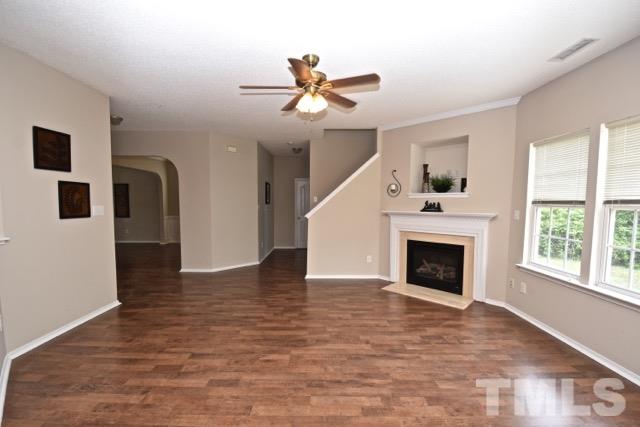 5720 Enoree Lane Raleigh, NC 27616 - Photo 6 of 25 Gallery Image 6