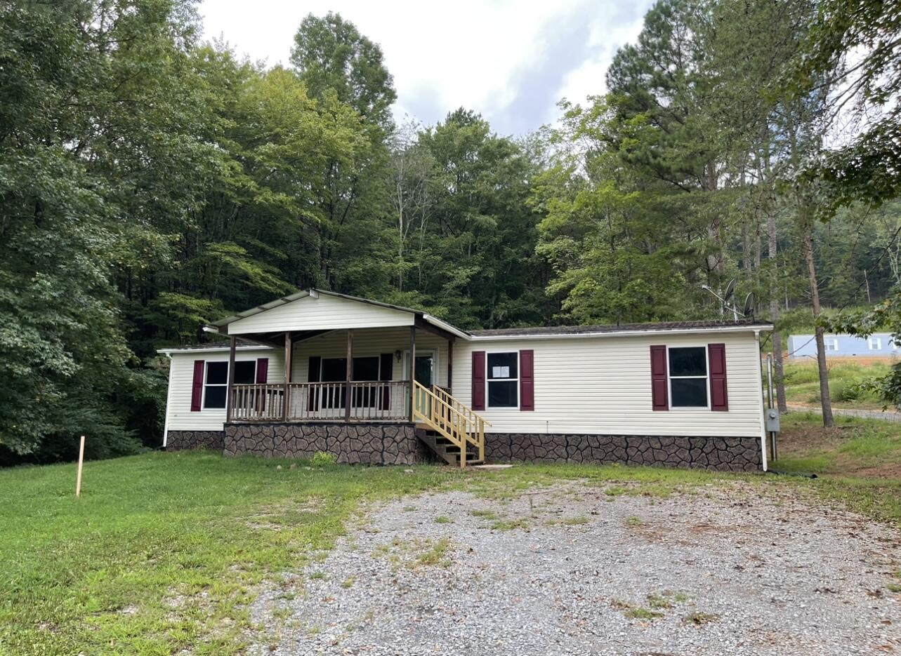 131 South Pine Grove Road LaFayette, GA 30728 - Photo 1 of 9 20230829_204914000_iOS