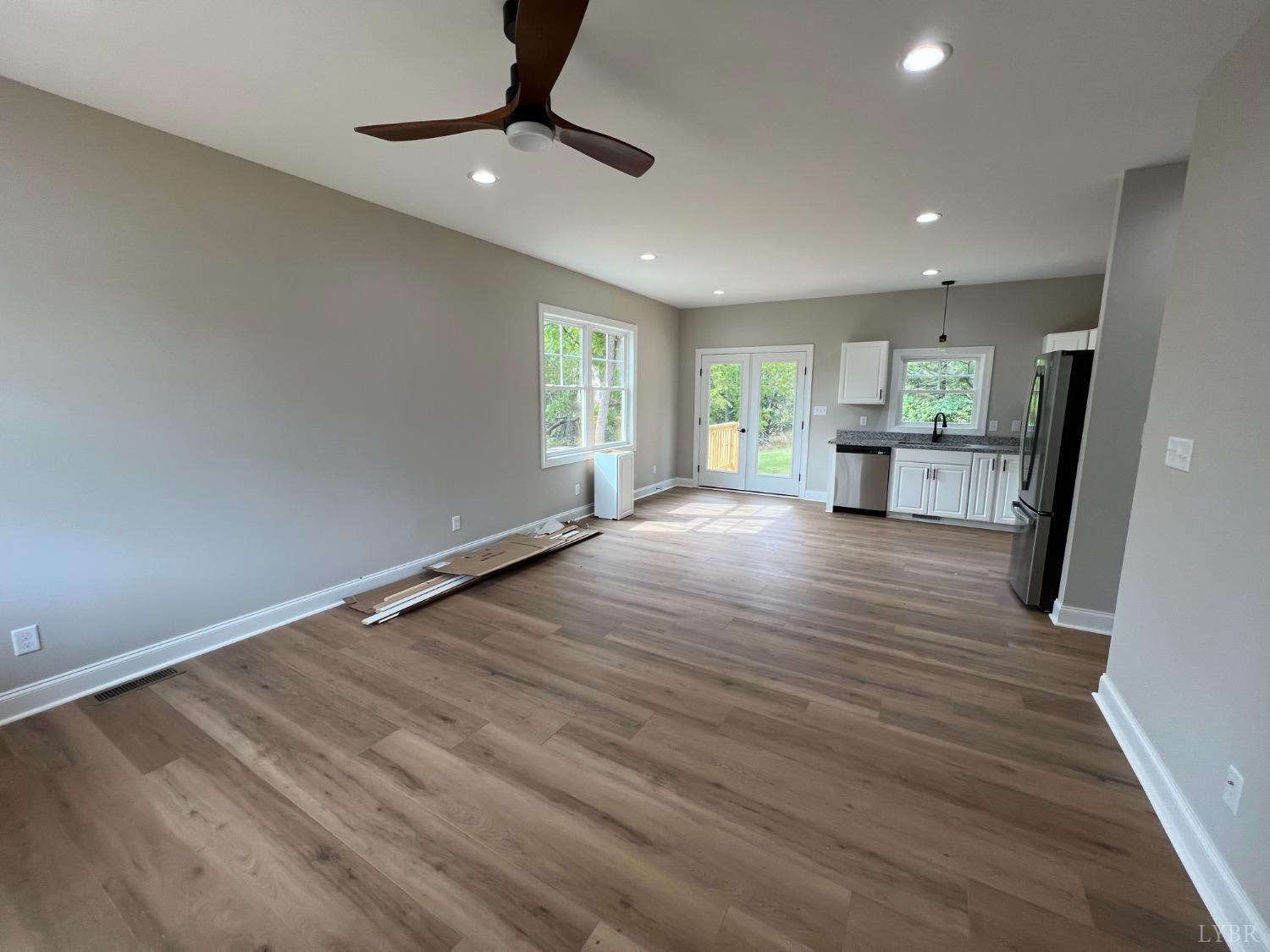 742 Winesap Road Madison Heights, VA 24572 - Photo 9 of 23 Gallery Image 9