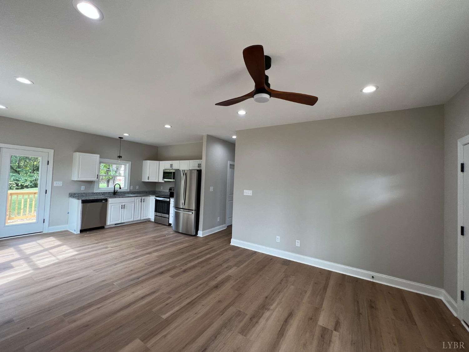 742 Winesap Road Madison Heights, VA 24572 - Photo 10 of 23 Gallery Image 10