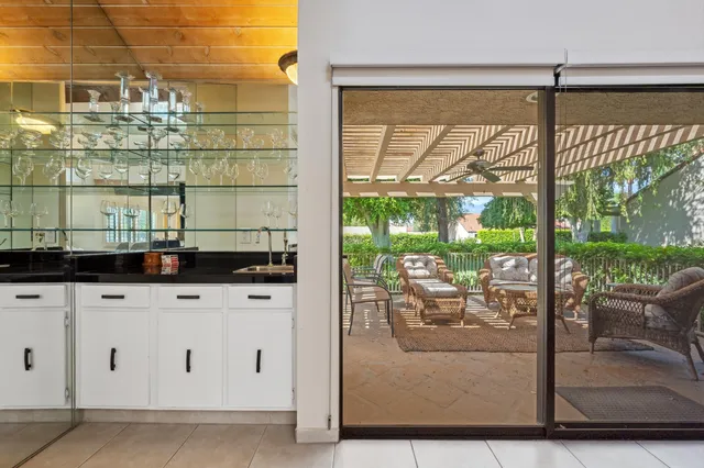 a view of a large window with an outdoor view